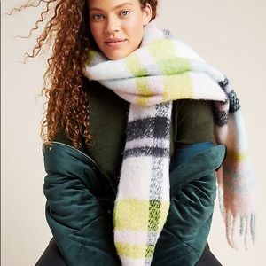 BNWT Anthropologie Delaney Fringe Plaid Scarf